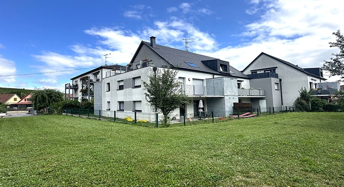 FRANCE – RIQUEWIHR (68) MAGNIFIQUE APPARTEMENT EN ATTIQUE, 114 M2, PRIX 329'000.- €