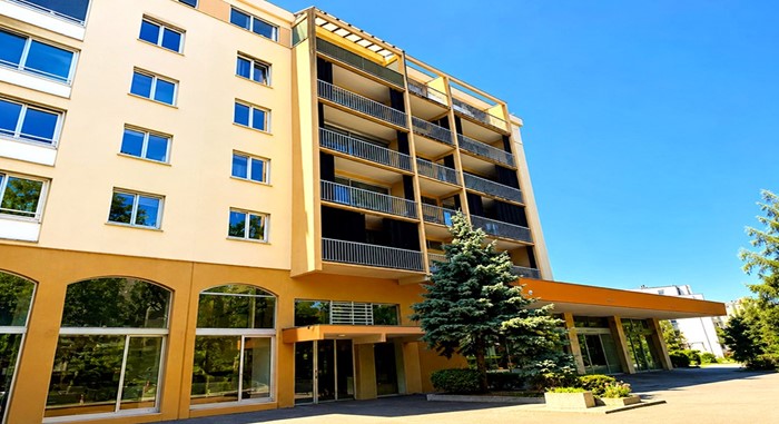 France – Mulhouse (68) | Appartement T3 d’Exception au Dernier Étage avec Terrasse & Vue Verdoyante